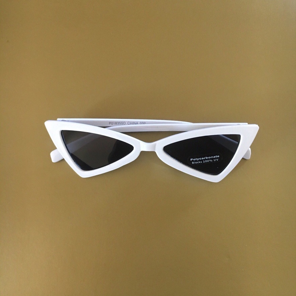 ‘Miley’ Sunglasses In ANGEL⛄️